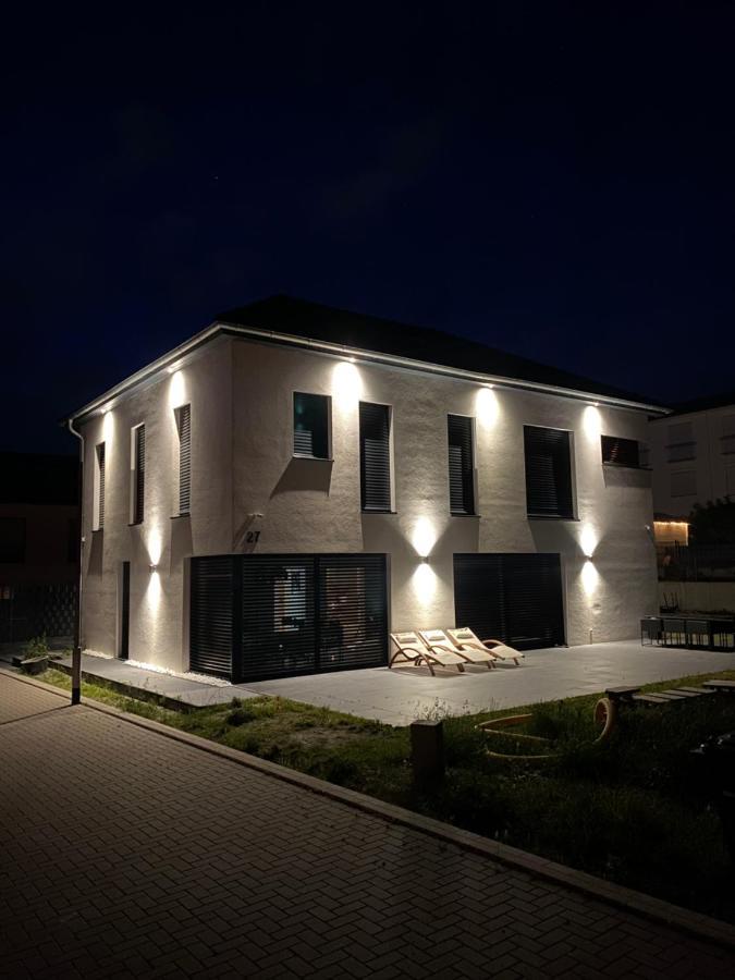 Villa Luxus Messe *
